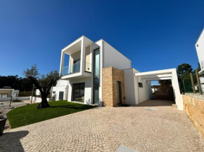 Casa da Lagoa - By SCH